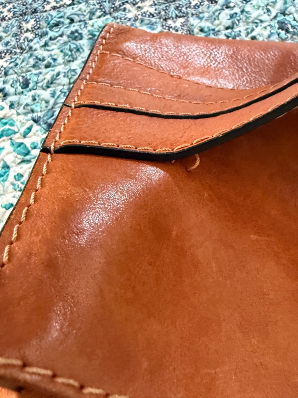 Pratesi Firenze Italian Leather Wristlet with Gold buckle - Picture 10 of 11